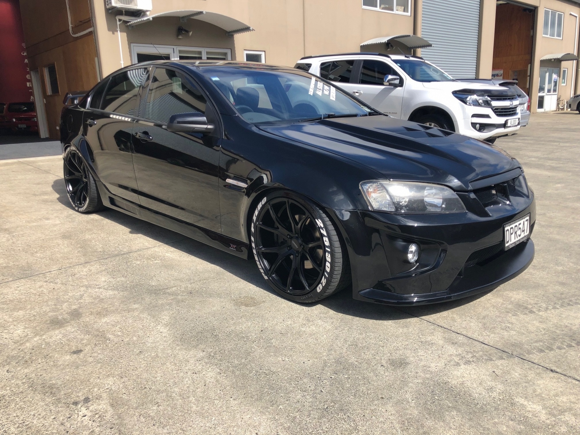 Vf commodore on sale body kit